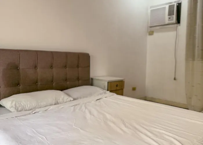 Villa 6-bedroom Duplex With Pool Near Naia