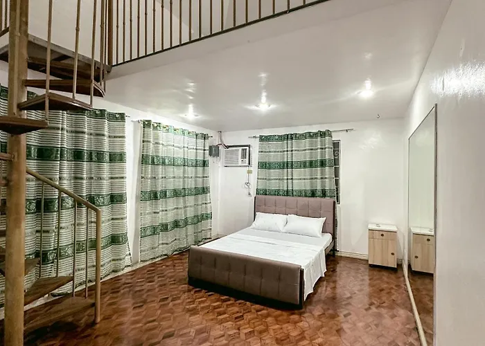 6-bedroom Duplex With Pool Near Naia Manila