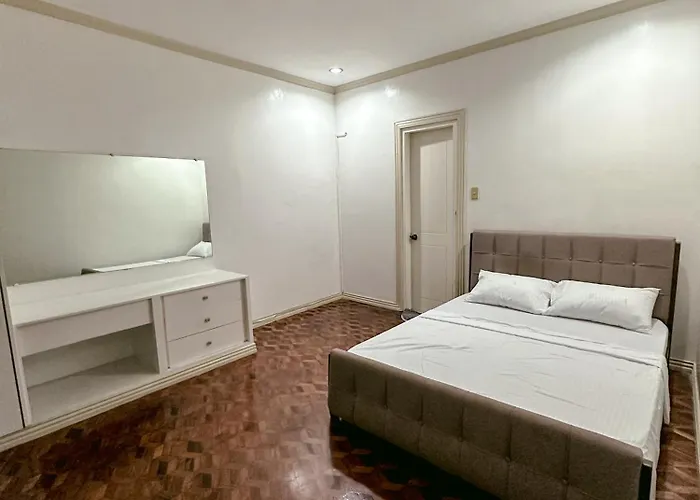 6-bedroom Duplex With Pool Near Naia Villa *