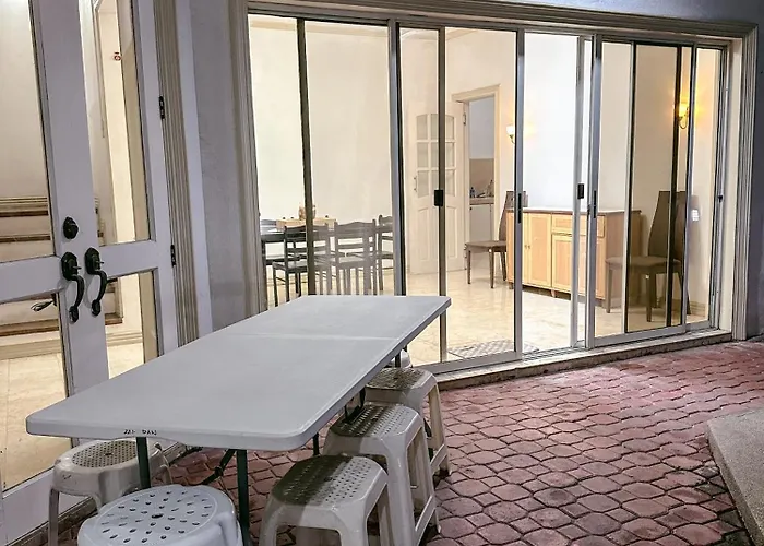 Villa 6-bedroom Duplex With Pool Near Naia *